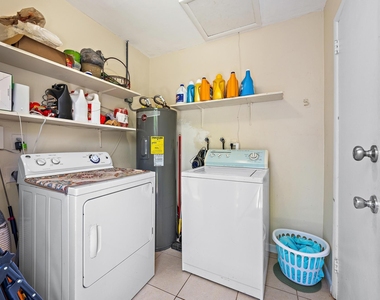 4057 Chukker Drive - Photo Thumbnail 18