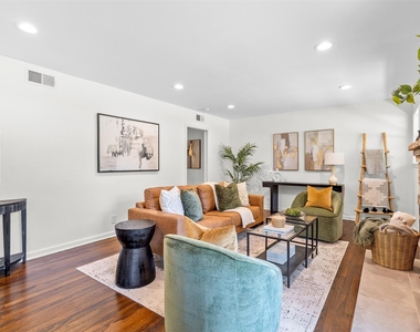 1110 Western Boulevard - Photo Thumbnail 4