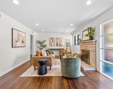1110 Western Boulevard - Photo Thumbnail 3