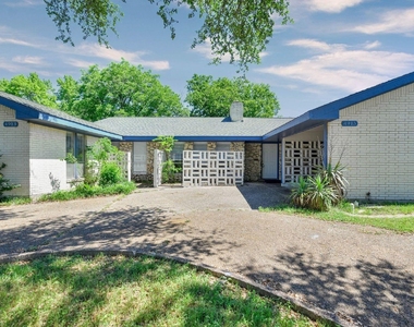 4913 Westlake Drive - Photo Thumbnail 1