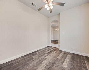 3334 Knight Street - Photo Thumbnail 11