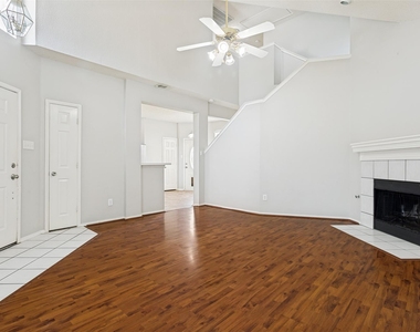 6722 Conestoga Drive - Photo Thumbnail 3