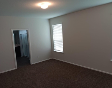 8725 Willowsun Way - Photo Thumbnail 18