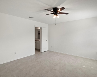11807 Marcellus Way - Photo Thumbnail 12