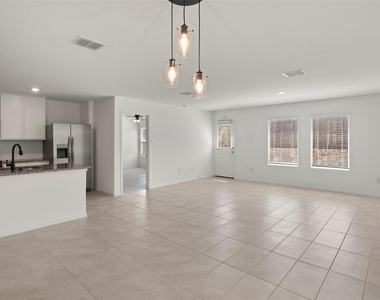 11807 Marcellus Way - Photo Thumbnail 5