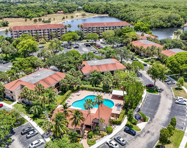 2768 Carambola Circle S - Photo Thumbnail 40