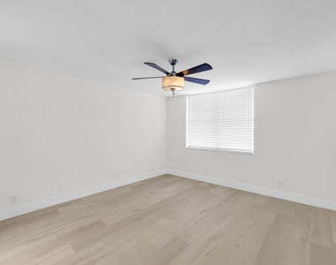 2768 Carambola Circle S - Photo Thumbnail 21