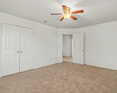 2417 Horseback Trail - Photo Thumbnail 19