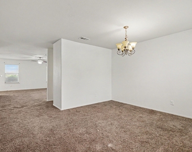 2417 Horseback Trail - Photo Thumbnail 4