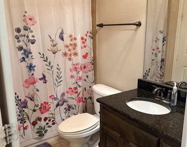 2530 Broadway Drive - Photo Thumbnail 22