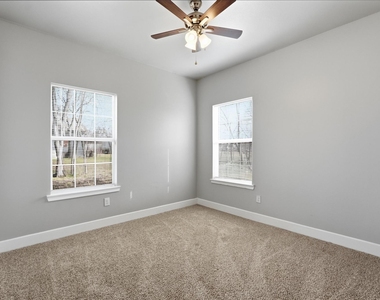 4215 Oneal Street - Photo Thumbnail 16