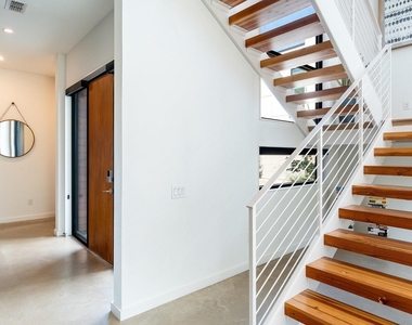 5014 Vickery Boulevard - Photo Thumbnail 29