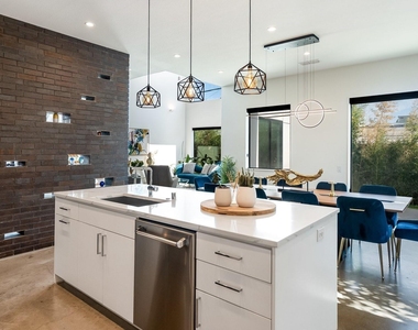 5014 Vickery Boulevard - Photo Thumbnail 28