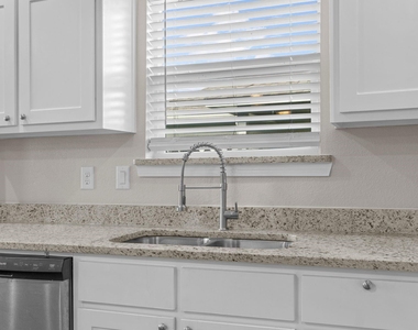 4210 Park Street - Photo Thumbnail 6