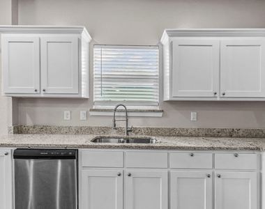 4210 Park Street - Photo Thumbnail 7