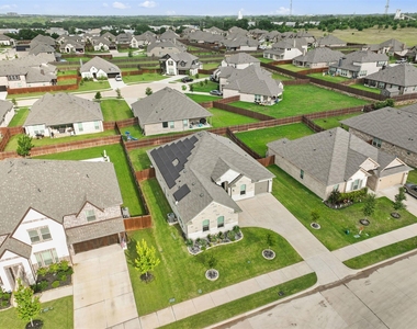 1029 Greencove Drive - Photo Thumbnail 33