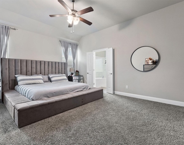 1029 Greencove Drive - Photo Thumbnail 22