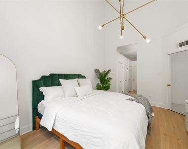 4242 N Capistrano Drive - Photo Thumbnail 15