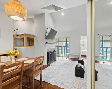 6220 Bentwood Trail - Photo Thumbnail 1