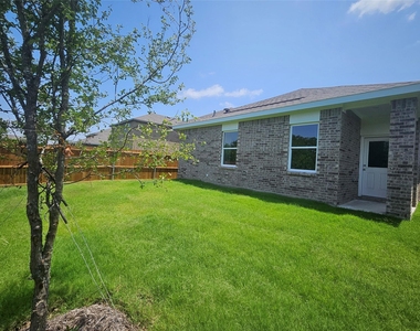 4503 Wood Fern Road - Photo Thumbnail 10