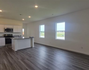 4503 Wood Fern Road - Photo Thumbnail 2
