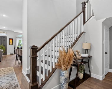 5137 Artemesia Lane - Photo Thumbnail 17
