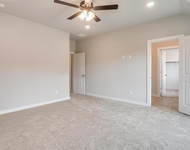 4525 Hogans Alley Drive - Photo Thumbnail 25
