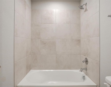 4525 Hogans Alley Drive - Photo Thumbnail 15