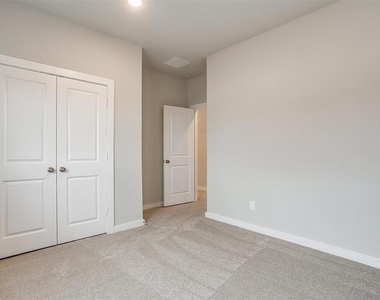 4525 Hogans Alley Drive - Photo Thumbnail 17