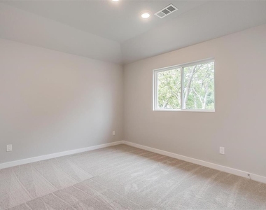 4525 Hogans Alley Drive - Photo Thumbnail 21