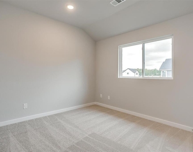 4525 Hogans Alley Drive - Photo Thumbnail 16