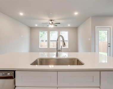 4525 Hogans Alley Drive - Photo Thumbnail 5