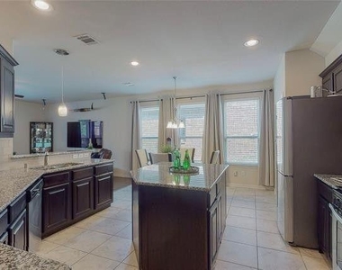 3929 Muscadine Drive - Photo Thumbnail 4