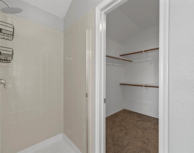 5590 Manitou Drive - Photo Thumbnail 16