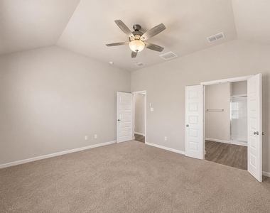 3428 Flatiron Drive - Photo Thumbnail 10