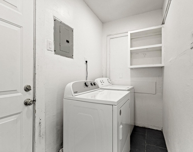 82 Vaughn Drive - Photo Thumbnail 12