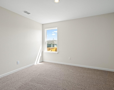 8437 White Wolf Trail - Photo Thumbnail 10