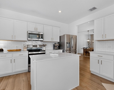 5341 Timber Point Drive - Photo Thumbnail 12