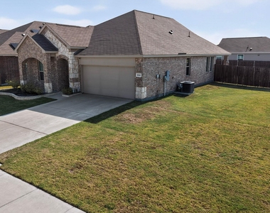 5341 Timber Point Drive - Photo Thumbnail 4