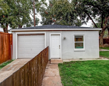 4826 Pershing Avenue - Photo Thumbnail 25