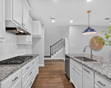 2873 Creekway Drive - Photo Thumbnail 10