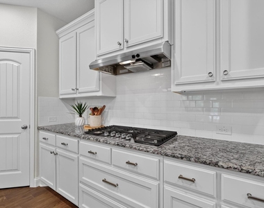 2873 Creekway Drive - Photo Thumbnail 12