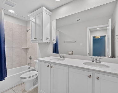 2873 Creekway Drive - Photo Thumbnail 18