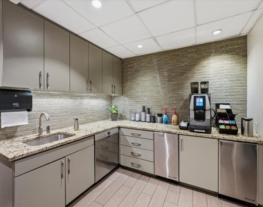 330 Las Colinas Boulevard E - Photo Thumbnail 14