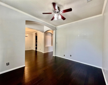 1632 Castle Pines Drive - Photo Thumbnail 22