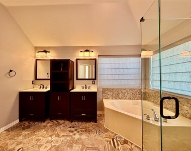 1632 Castle Pines Drive - Photo Thumbnail 19