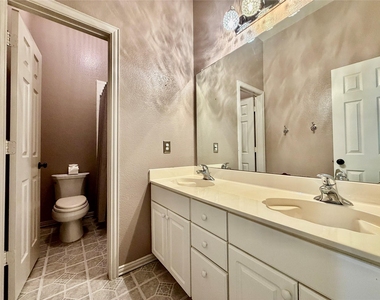 1632 Castle Pines Drive - Photo Thumbnail 14