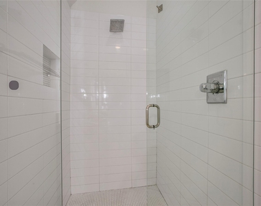 602 Finley Court - Photo Thumbnail 30
