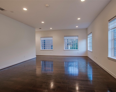 602 Finley Court - Photo Thumbnail 20