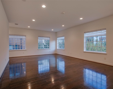 602 Finley Court - Photo Thumbnail 19